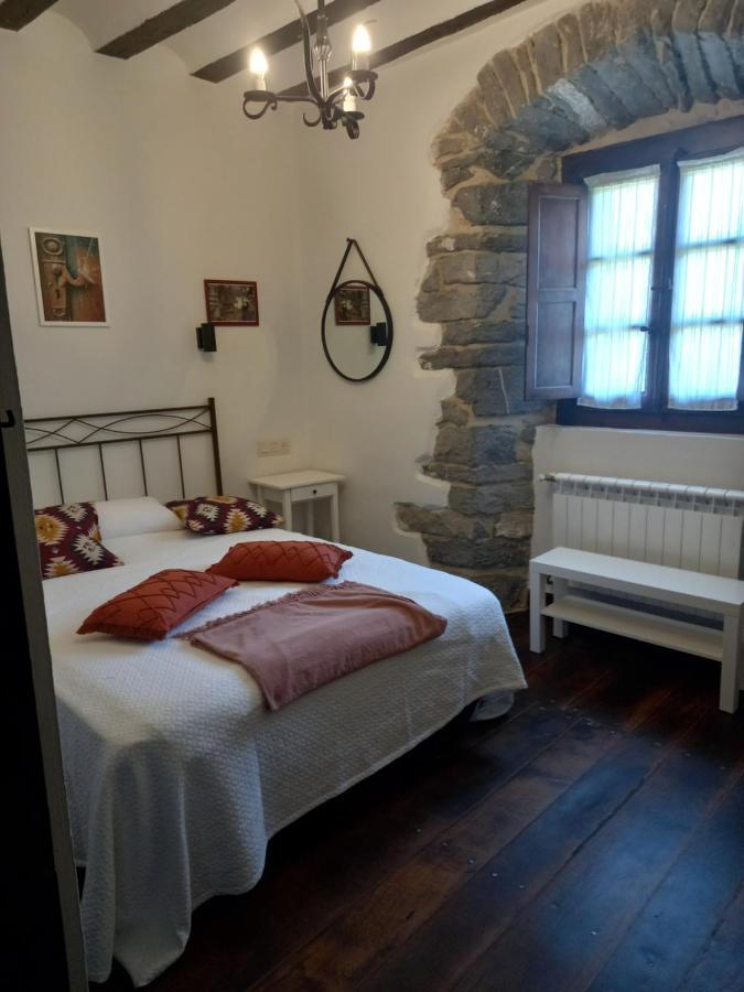Hotel Dona Lola Исарра Экстерьер фото
